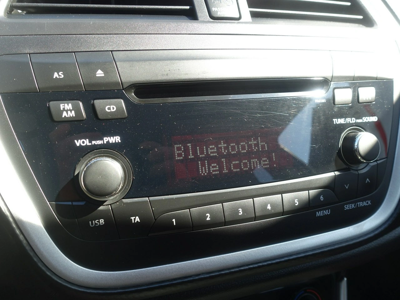 Suzuki SX4 S-Cross - Zdjęcie 15