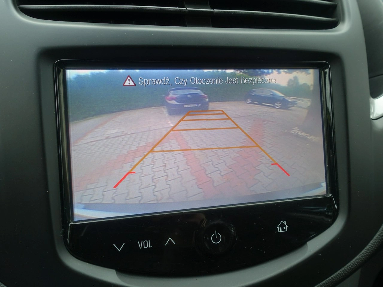 Chevrolet Trax - Zdjęcie 17