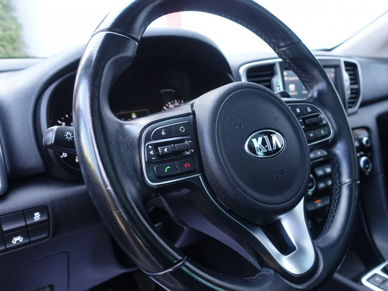 Kia Sportage - Zdjęcie 18