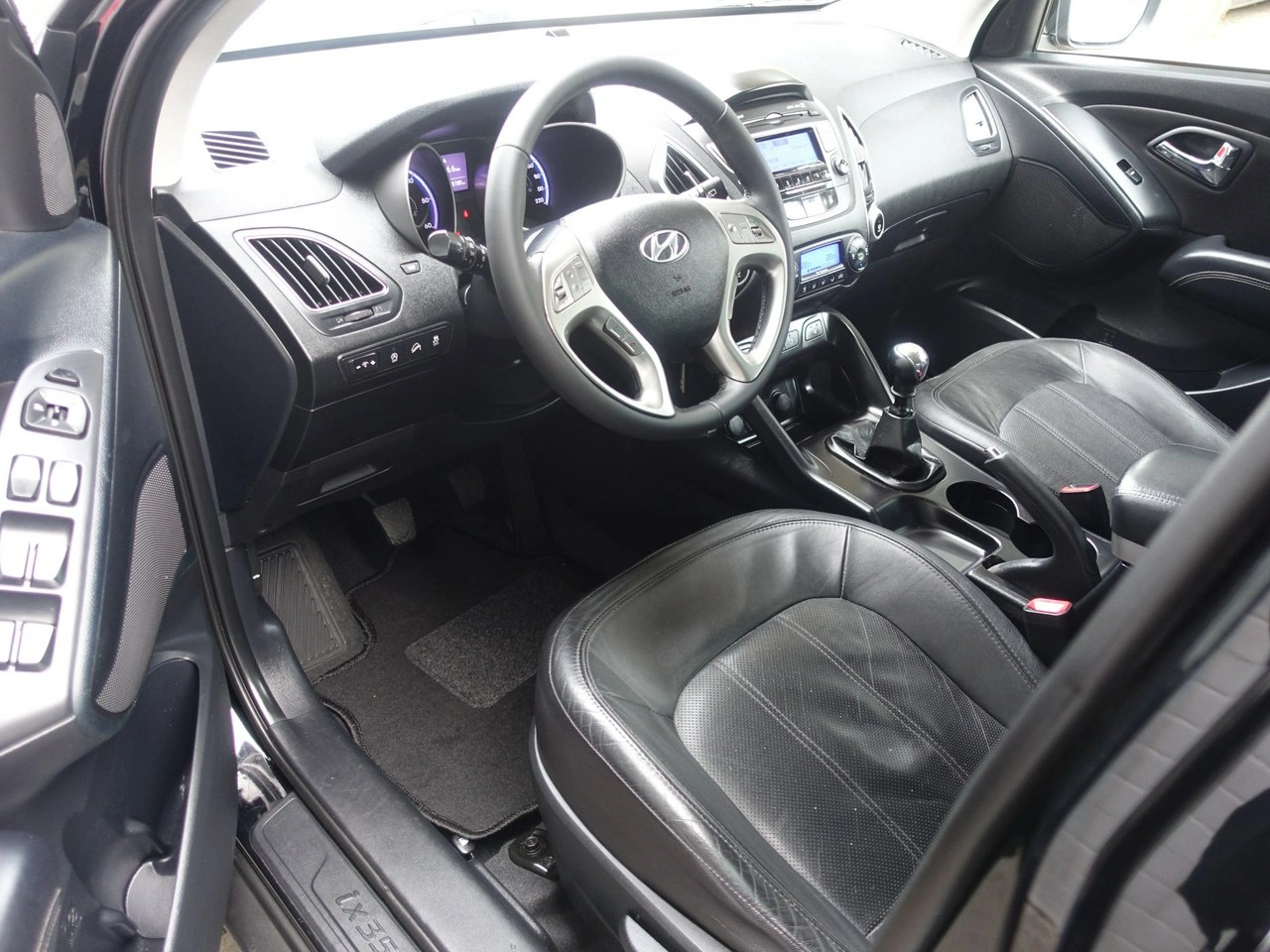 Hyundai ix35 - Zdjęcie 6
