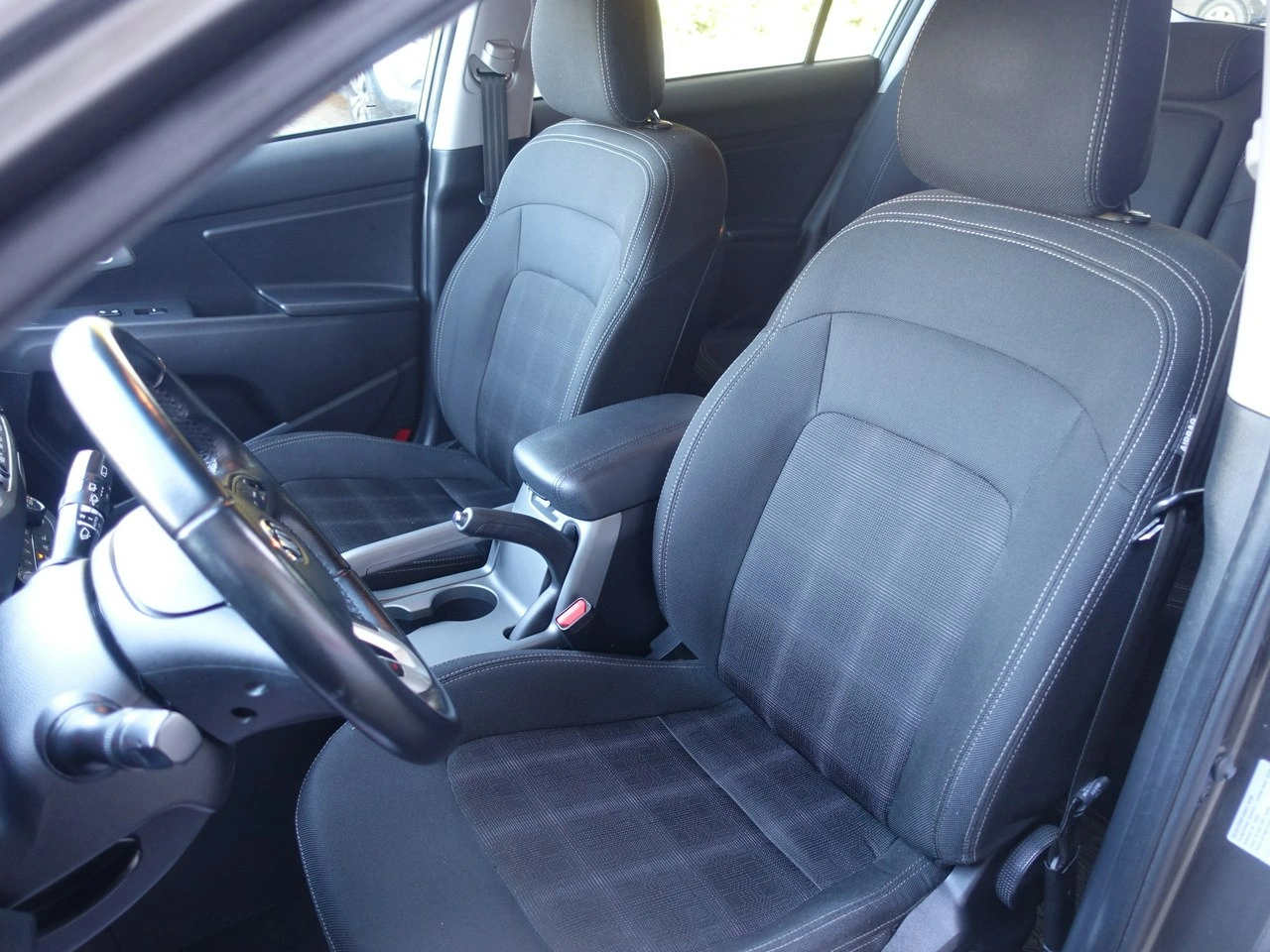 Kia Sportage - Zdjęcie 8