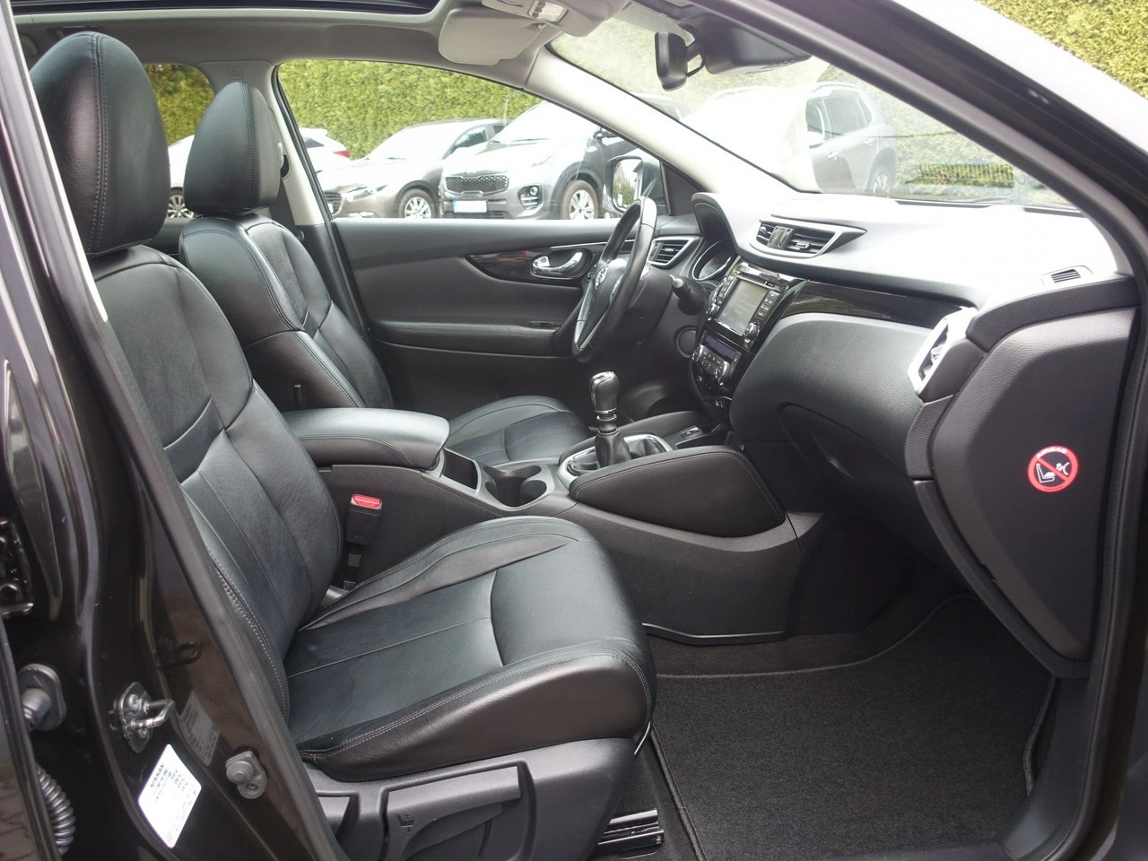 Nissan Qashqai - Zdjęcie 13