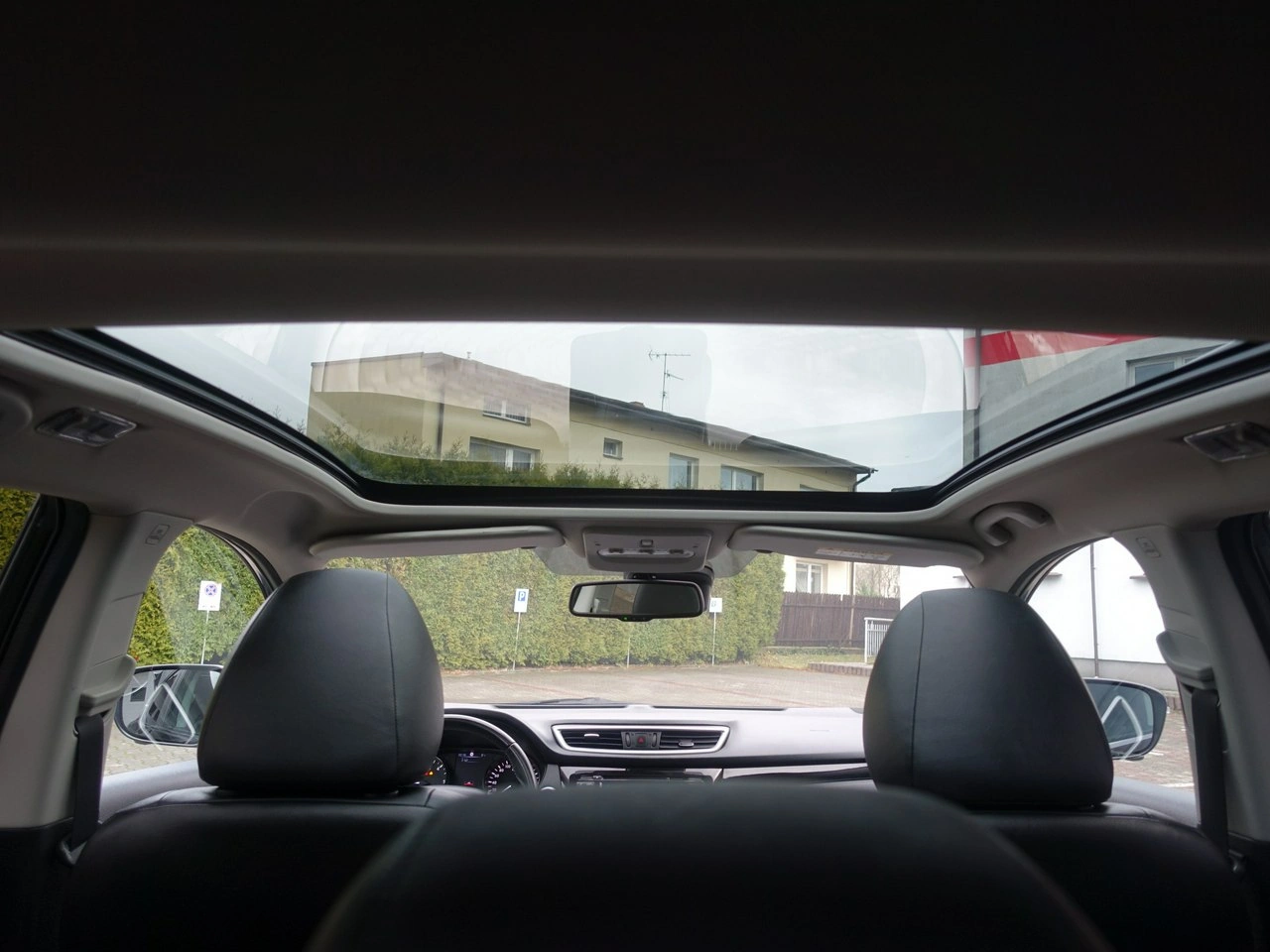 Nissan Qashqai - Zdjęcie 17