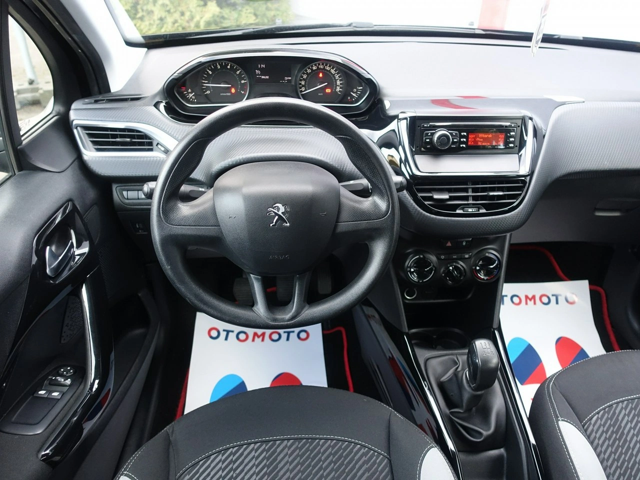 Peugeot 2008 - Zdjęcie 9