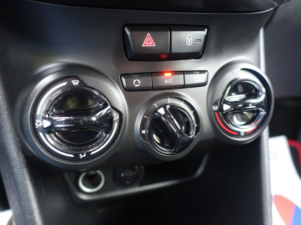 Peugeot 2008 - Zdjęcie 16