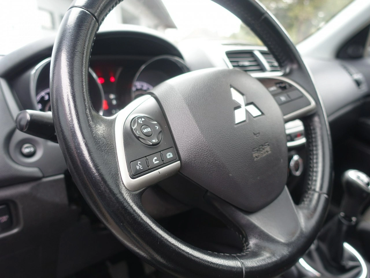 Mitsubishi ASX - Zdjęcie 18