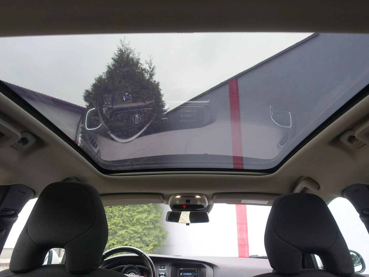 Volvo V40 - Zdjęcie 17