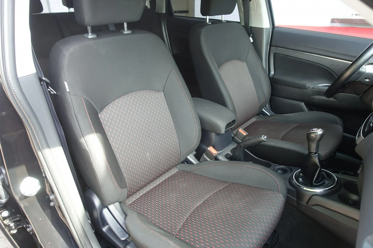 Mitsubishi ASX - Zdjęcie 15