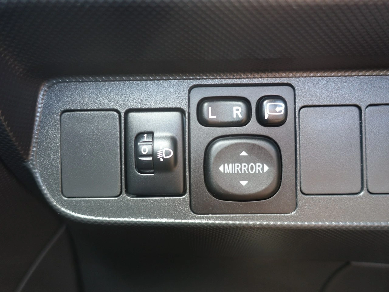 Toyota Auris - Zdjęcie 22