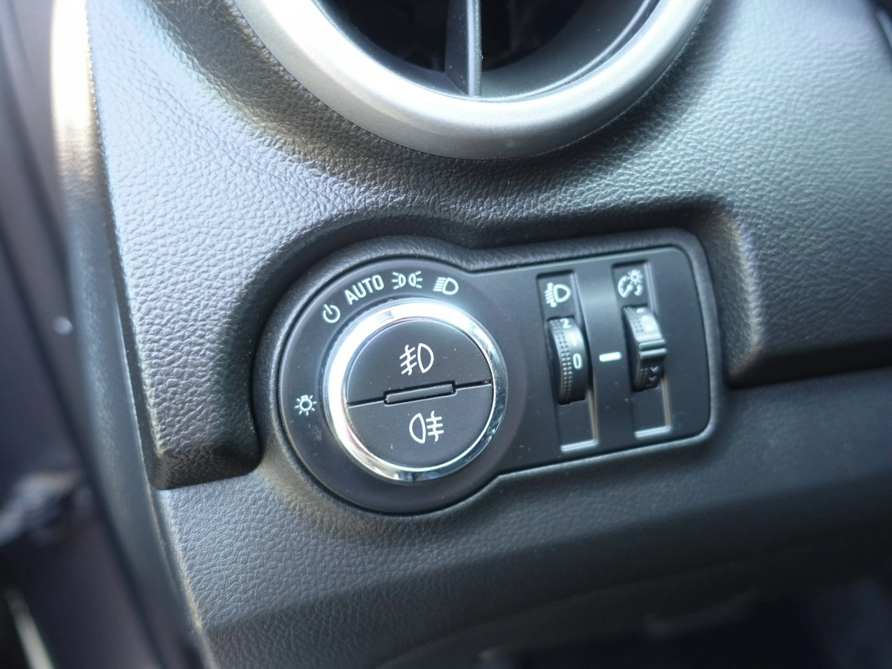 Chevrolet Trax - Zdjęcie 24