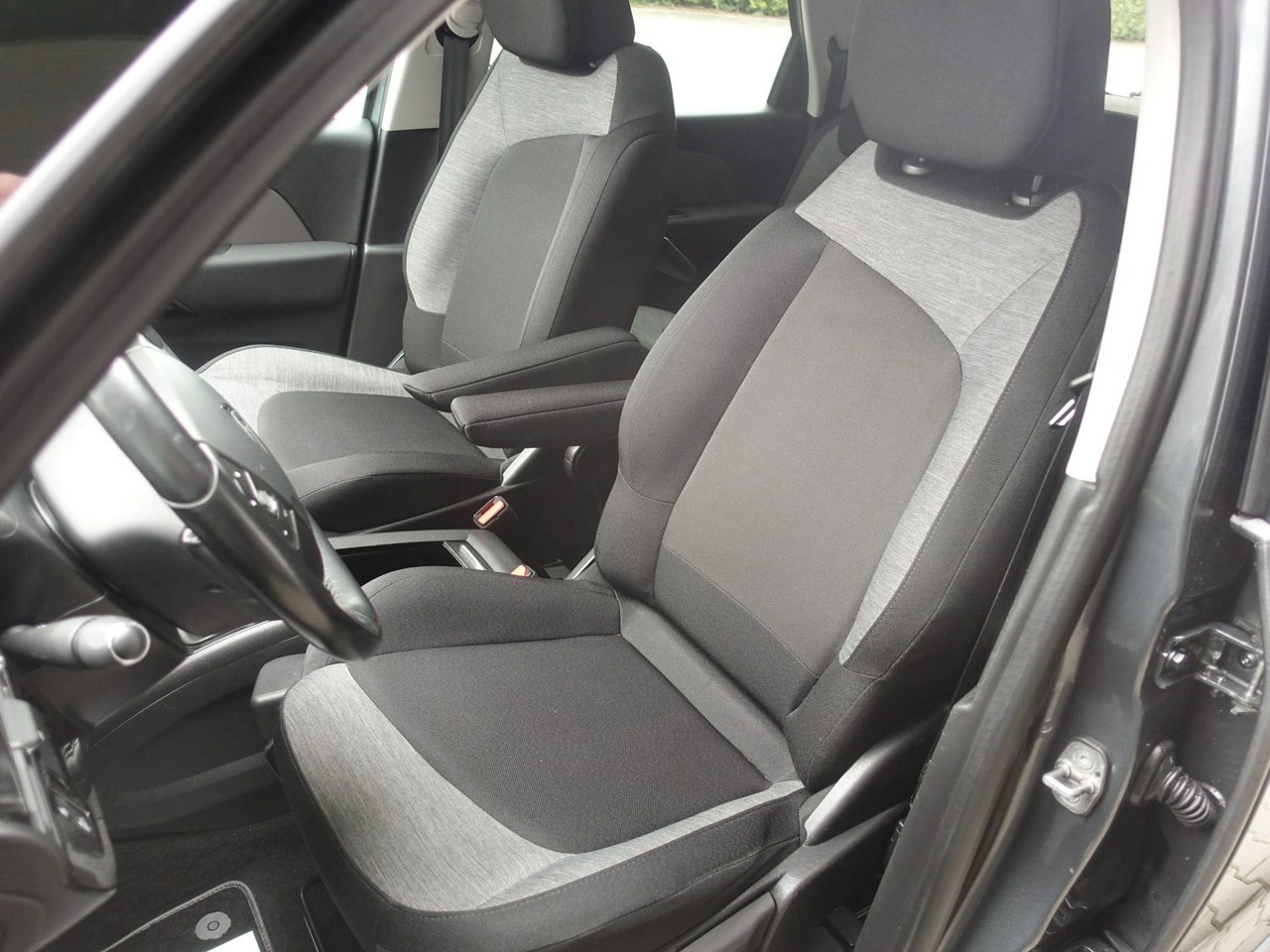 Citroën C4 Picasso - Zdjęcie 9