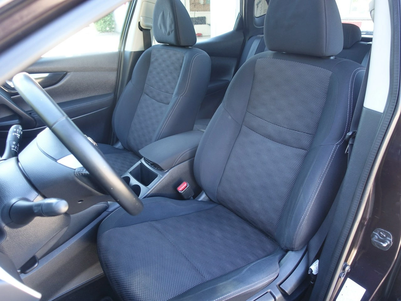 Nissan Qashqai - Zdjęcie 9