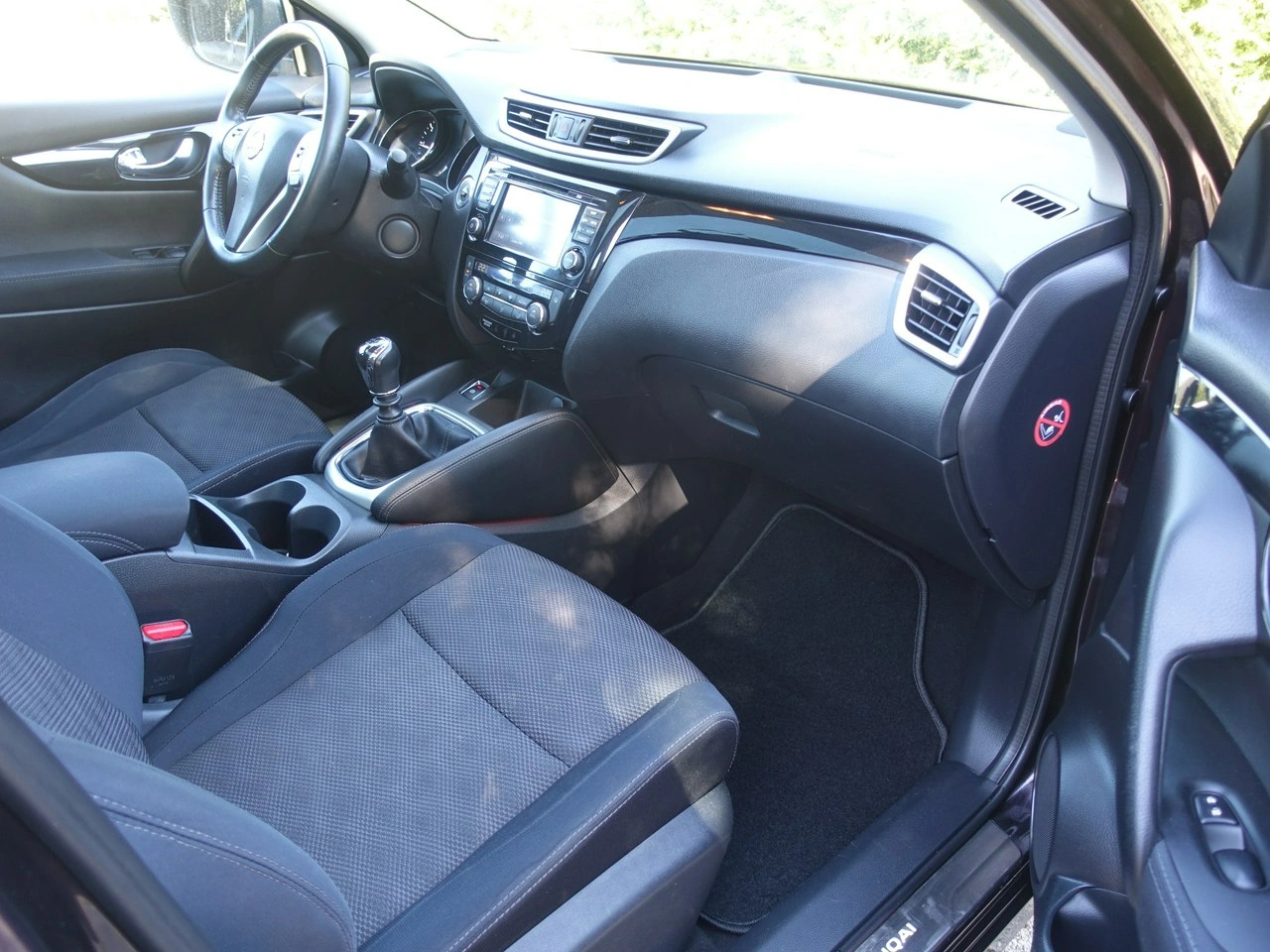 Nissan Qashqai - Zdjęcie 12