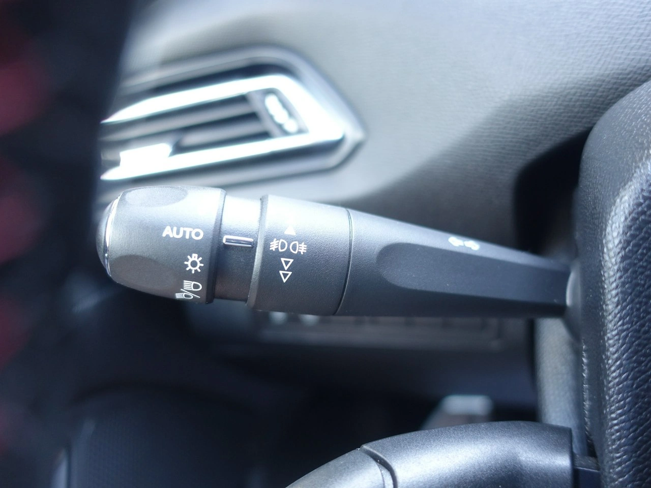 Peugeot 308 SW - Zdjęcie 18