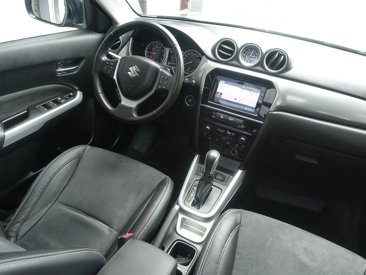 Suzuki Vitara - Zdjęcie 12