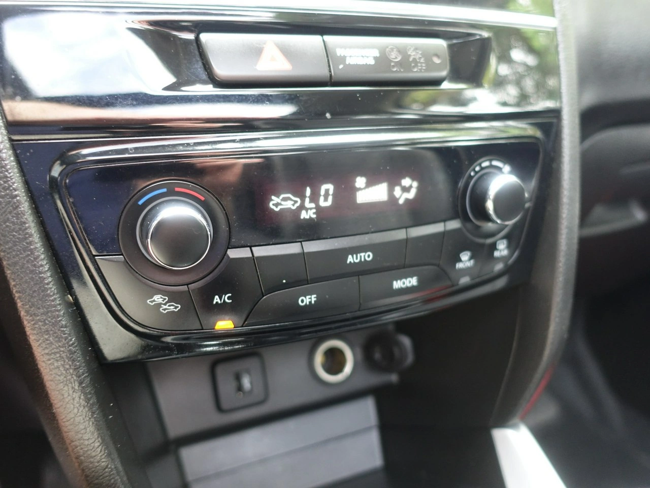 Suzuki Vitara - Zdjęcie 25