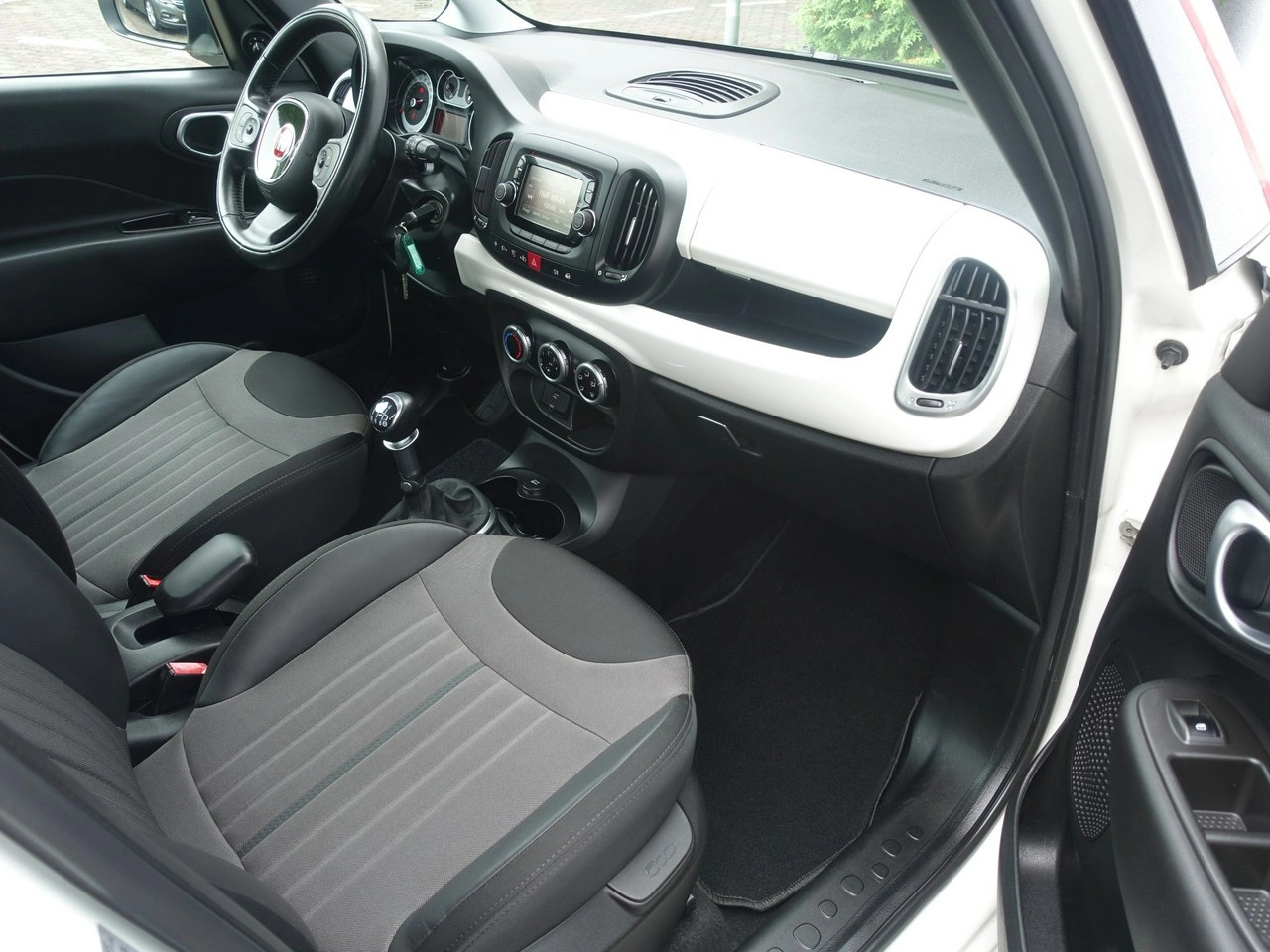 Fiat 500L - Zdjęcie 12