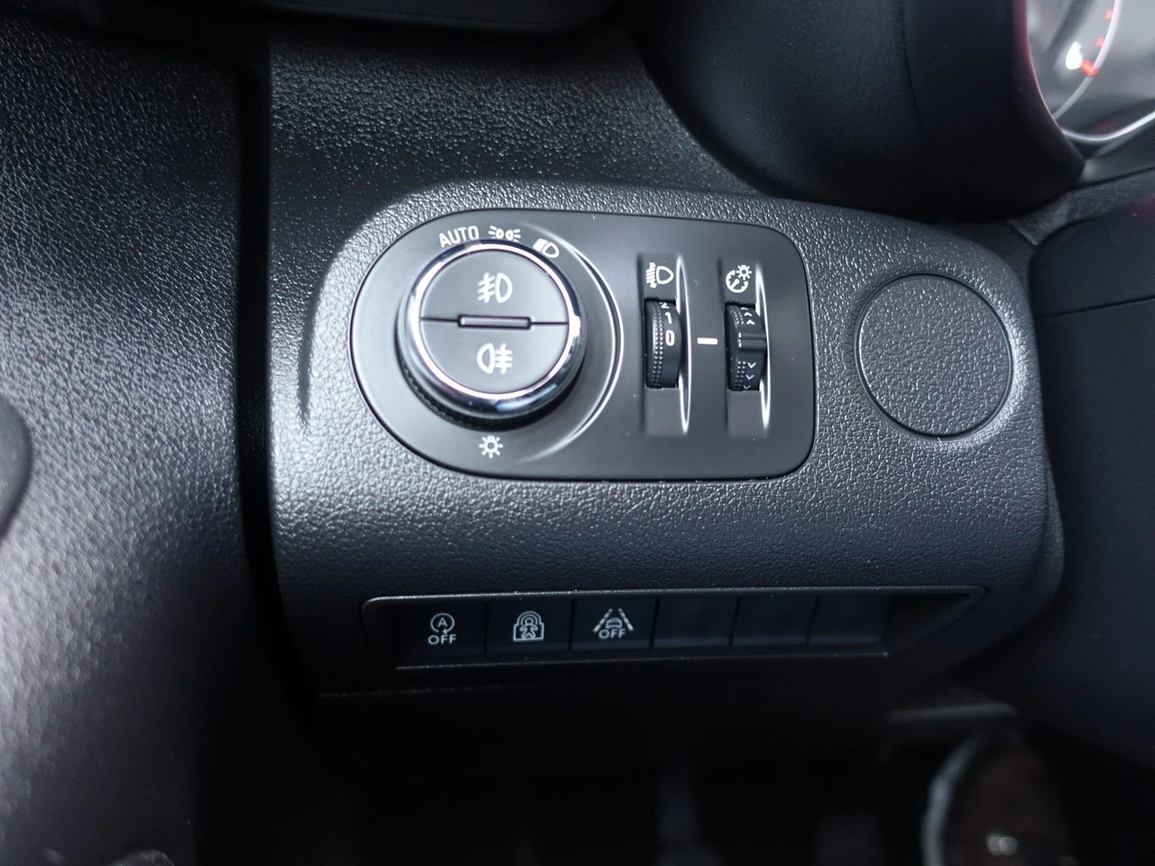 Opel Combo - Zdjęcie 24