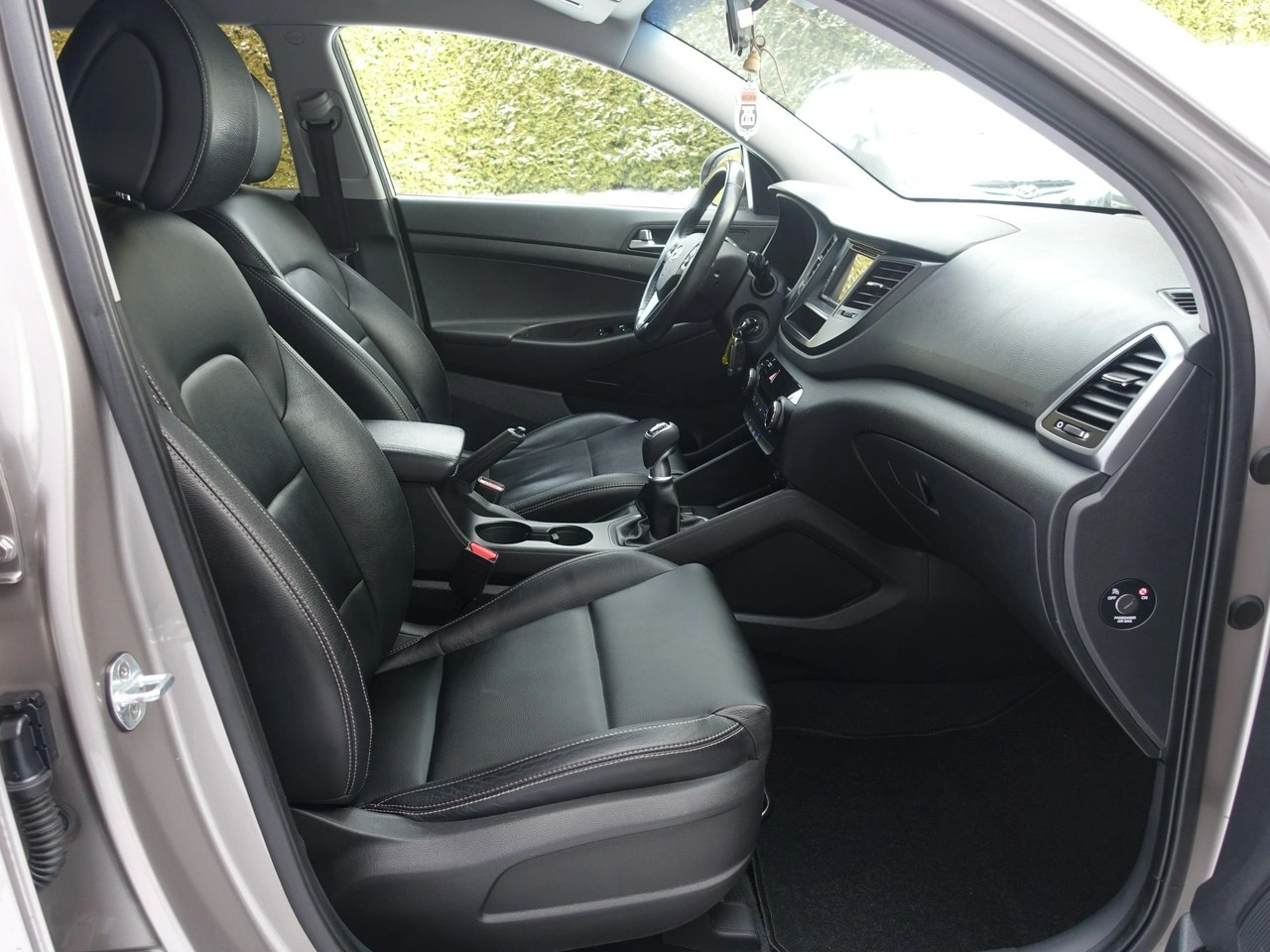 Hyundai Tucson - Zdjęcie 13