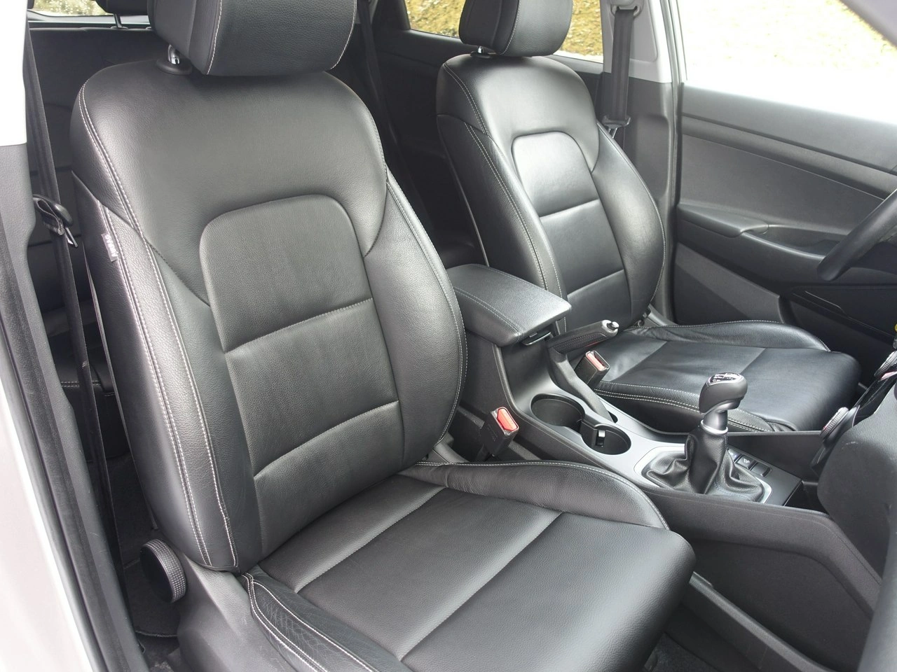 Hyundai Tucson - Zdjęcie 14