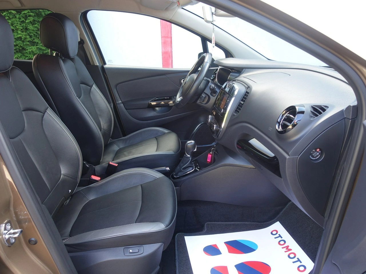 Renault Captur - Zdjęcie 13