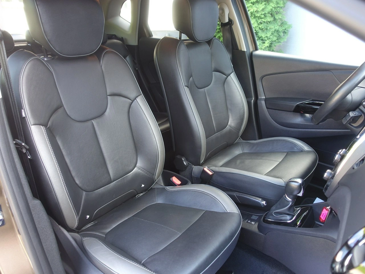 Renault Captur - Zdjęcie 14