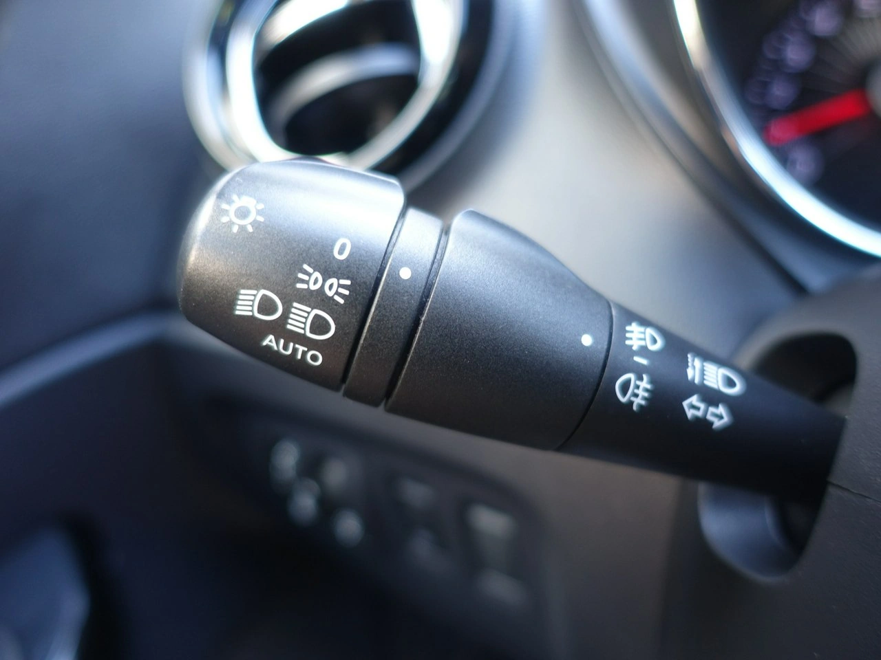 Renault Captur - Zdjęcie 17