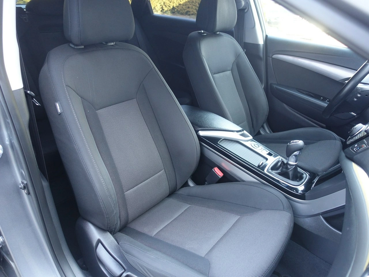 Hyundai i40 - Zdjęcie 14