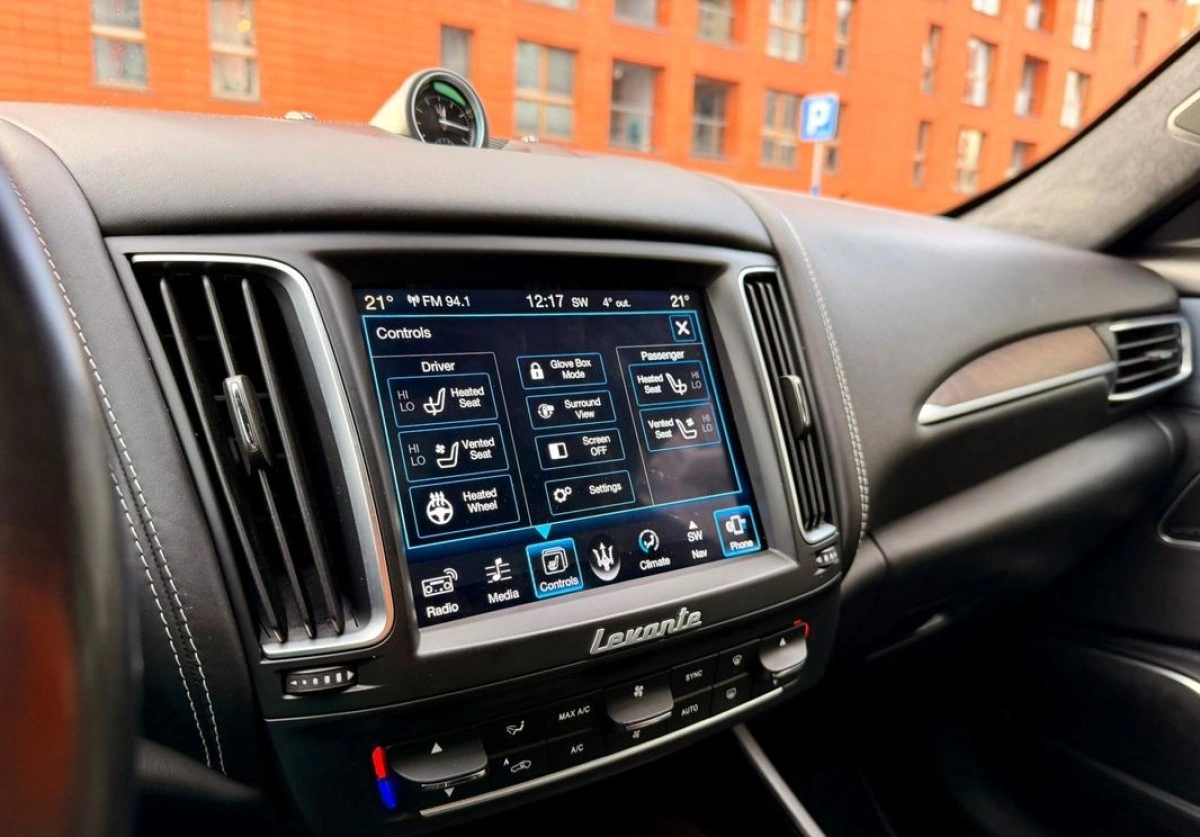 Maserati Levante - Zdjęcie 15