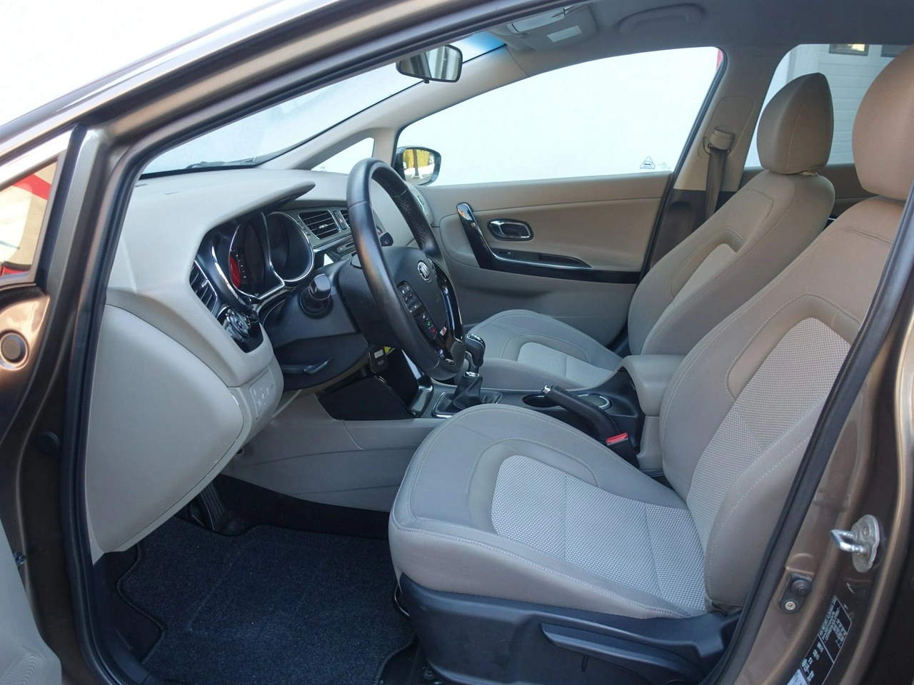 Kia Ceed - Zdjęcie 7