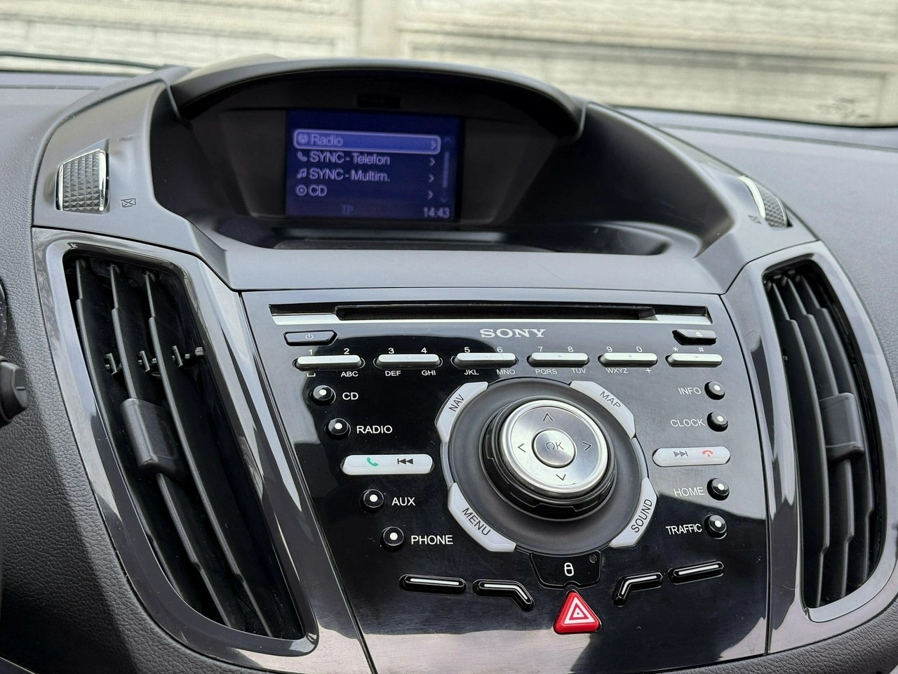 Ford Kuga - Zdjęcie 5