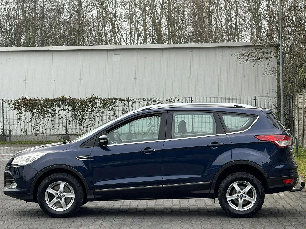 Ford Kuga - Zdjęcie 33