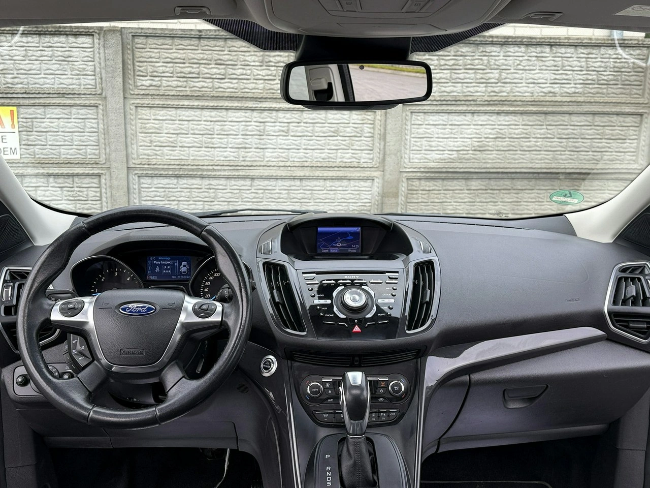 Ford Kuga - Zdjęcie 4