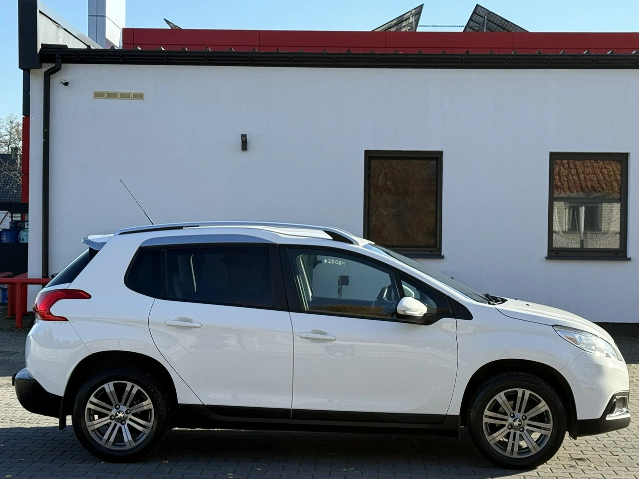 Peugeot 2008 - Zdjęcie 26