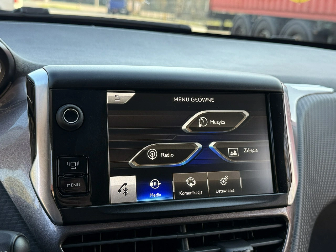 Peugeot 2008 - Zdjęcie 40