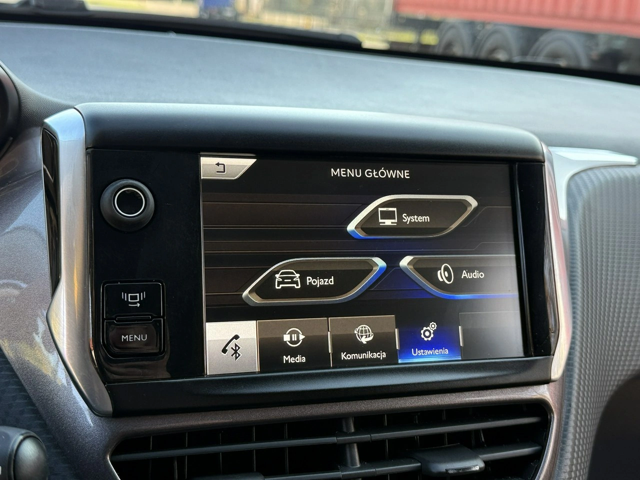 Peugeot 2008 - Zdjęcie 41