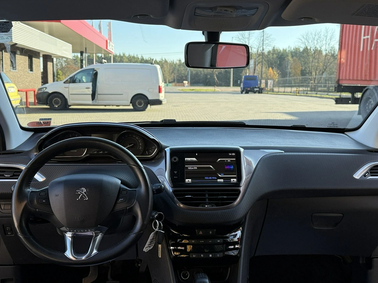 Peugeot 2008 - Zdjęcie 4