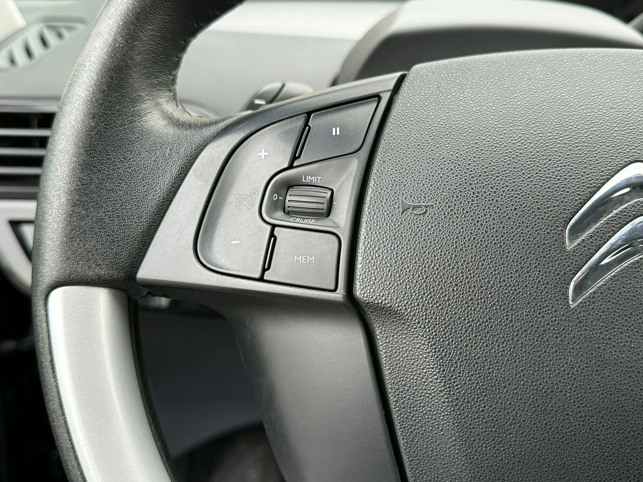 Citroën C4 Picasso - Zdjęcie 14