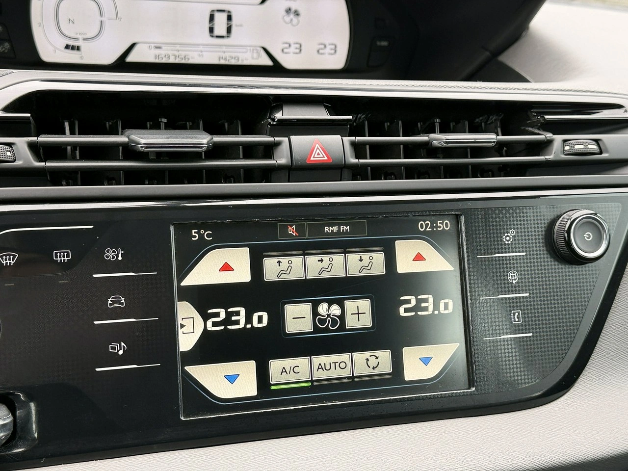 Citroën C4 Picasso - Zdjęcie 20