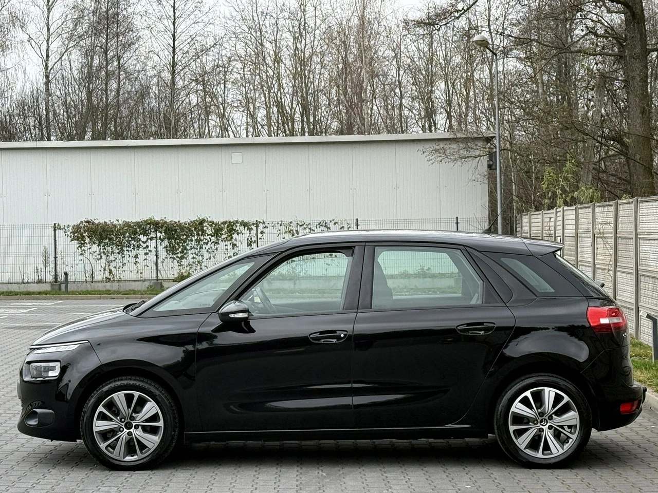 Citroën C4 Picasso - Zdjęcie 31