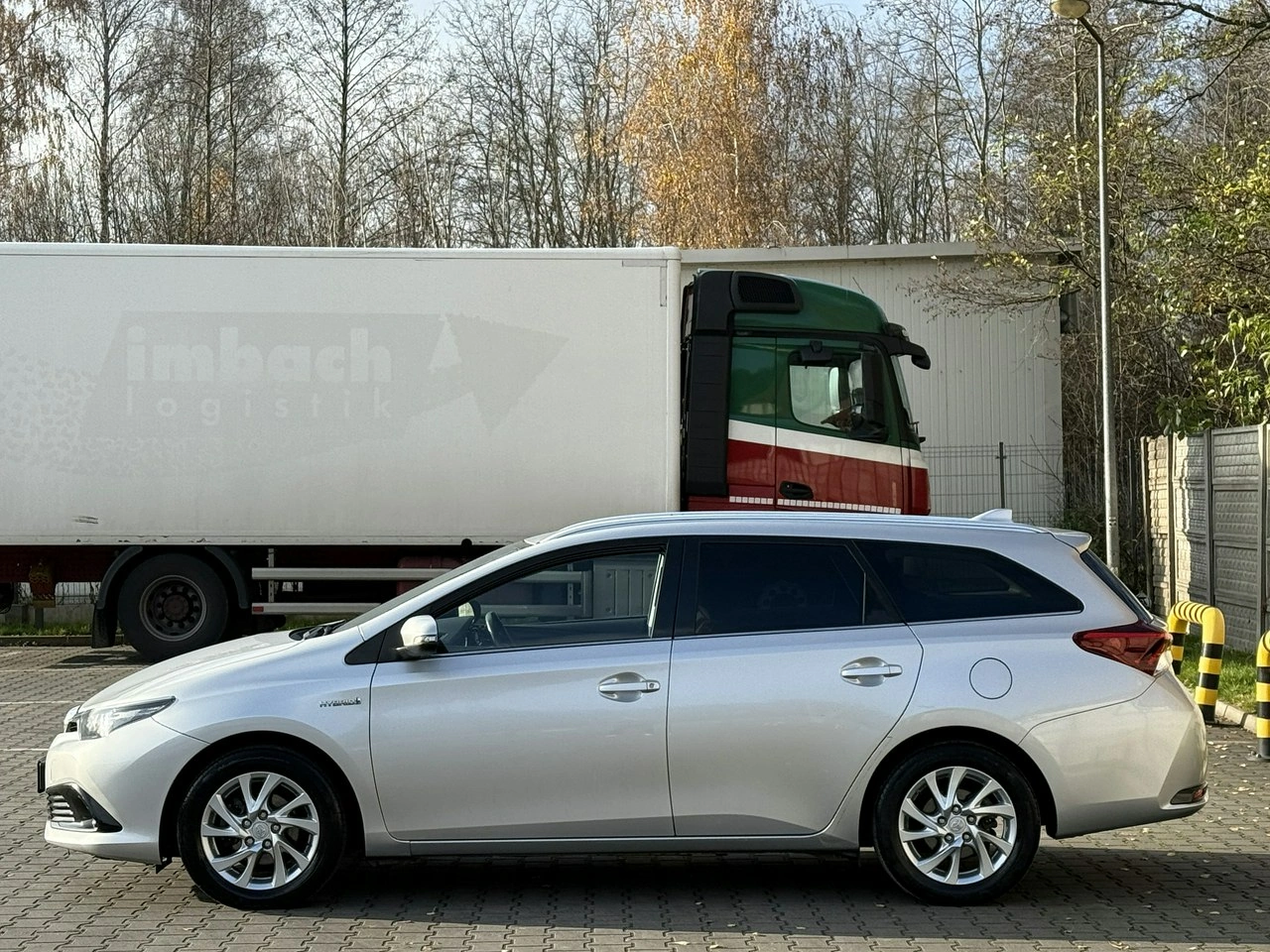 Toyota Auris - Zdjęcie 18