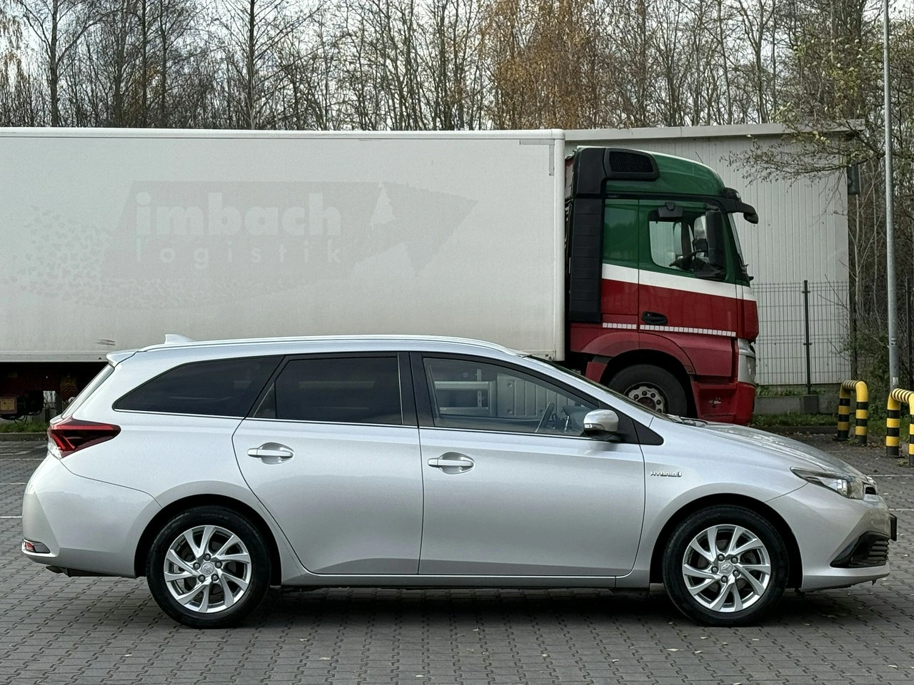Toyota Auris - Zdjęcie 28