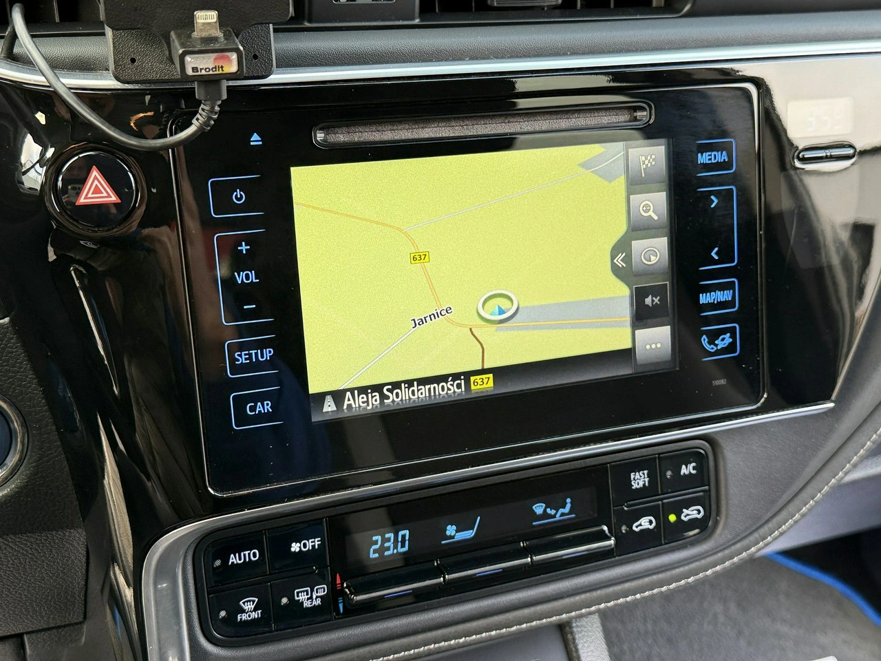 Toyota Auris - Zdjęcie 39