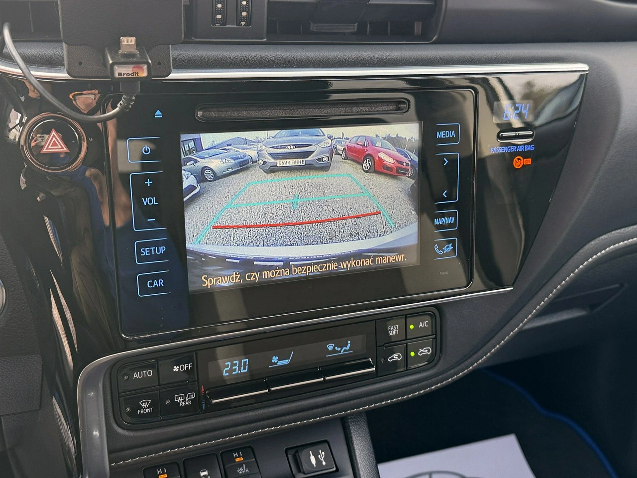 Toyota Auris - Zdjęcie 5