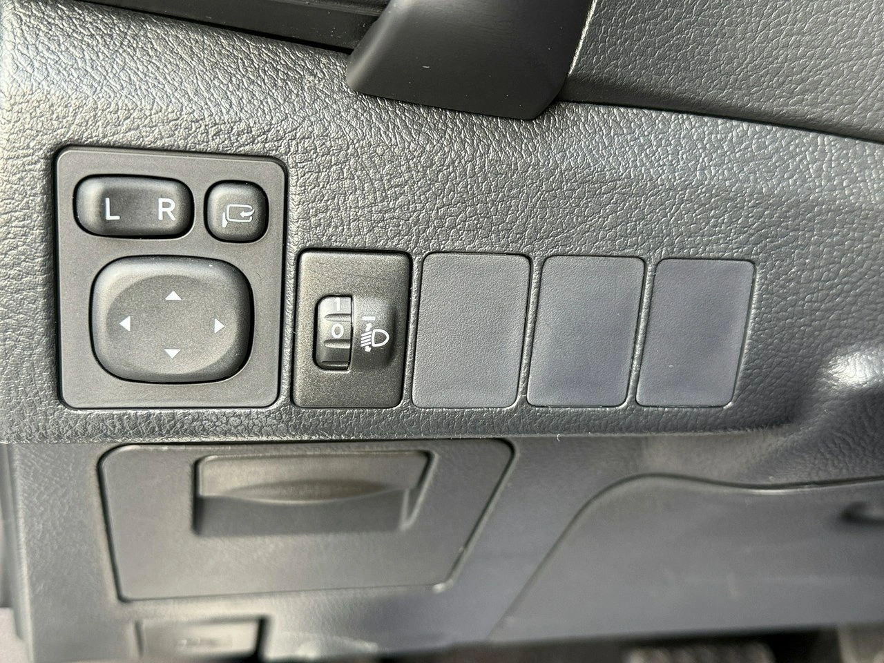 Toyota Auris - Zdjęcie 10