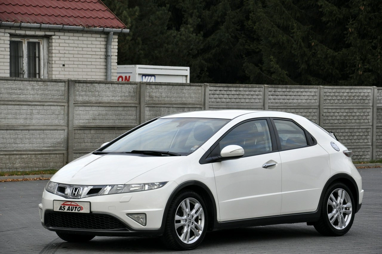 Honda Civic - Zdjęcie 20