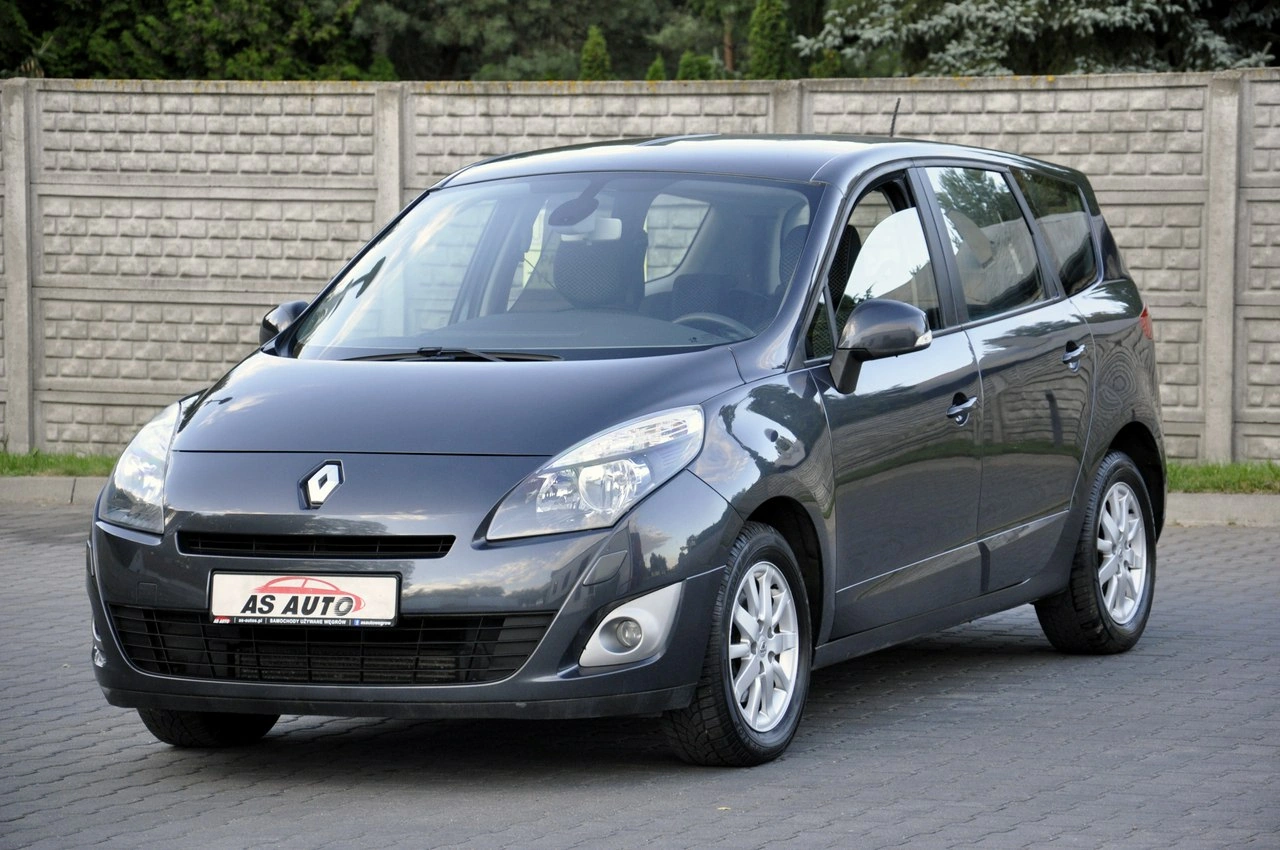 Renault Grand Scenic - Zdjęcie 22