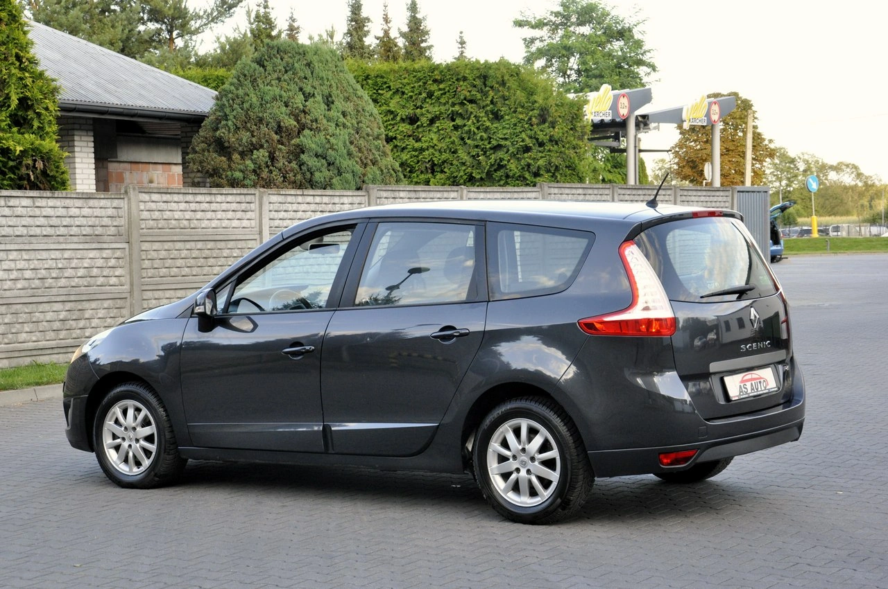 Renault Grand Scenic - Zdjęcie 30