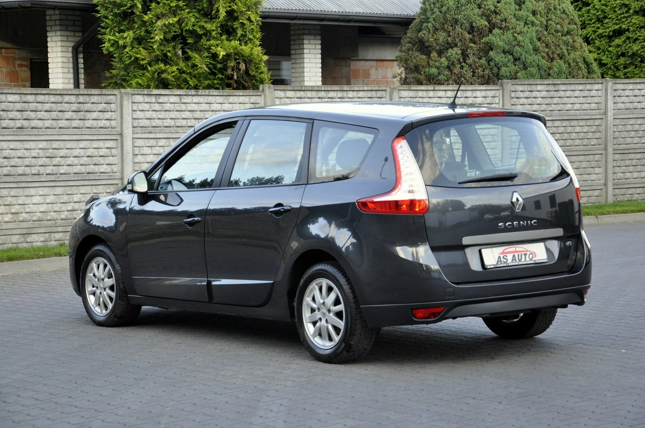 Renault Grand Scenic - Zdjęcie 31