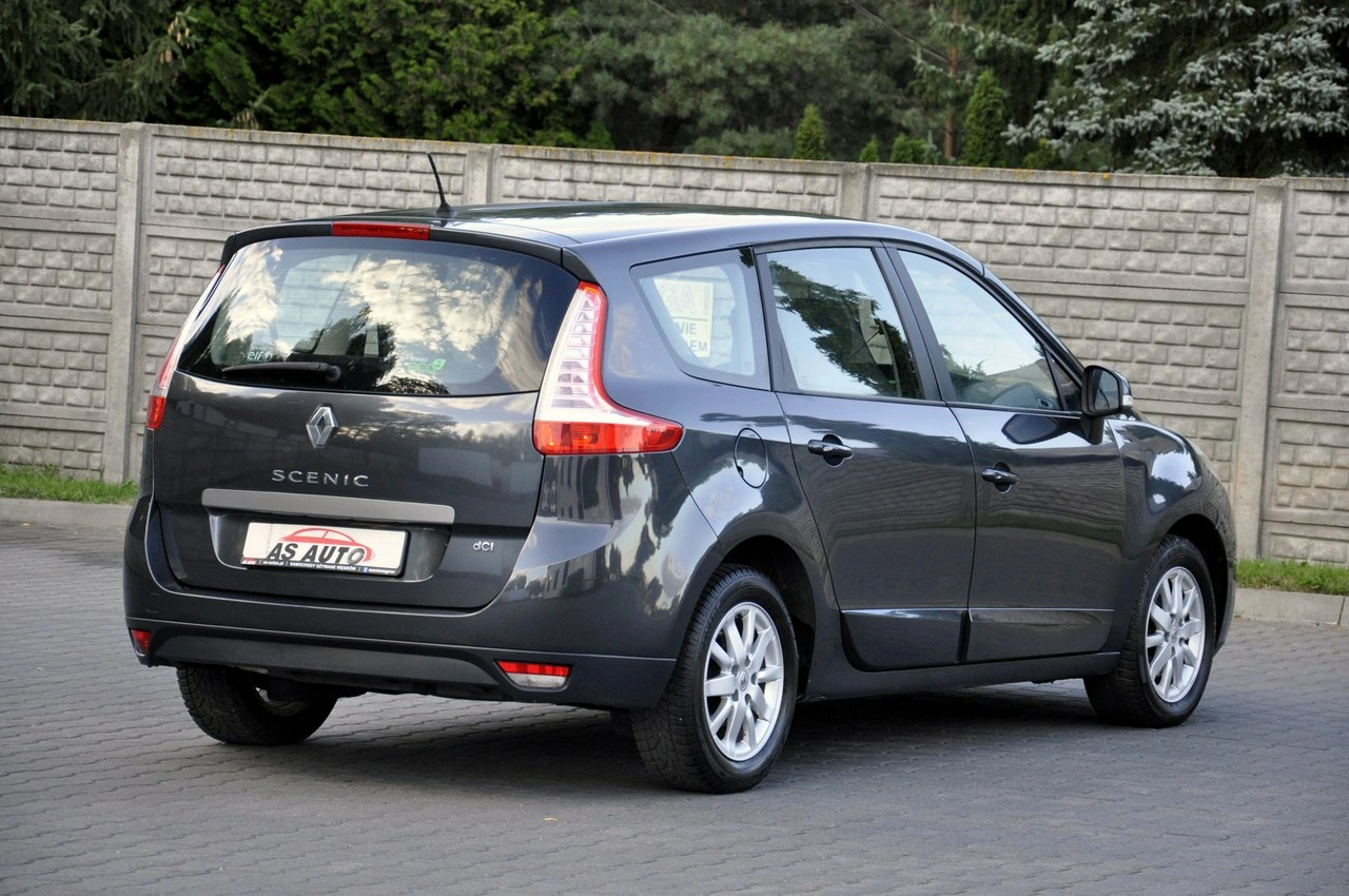 Renault Grand Scenic - Zdjęcie 37